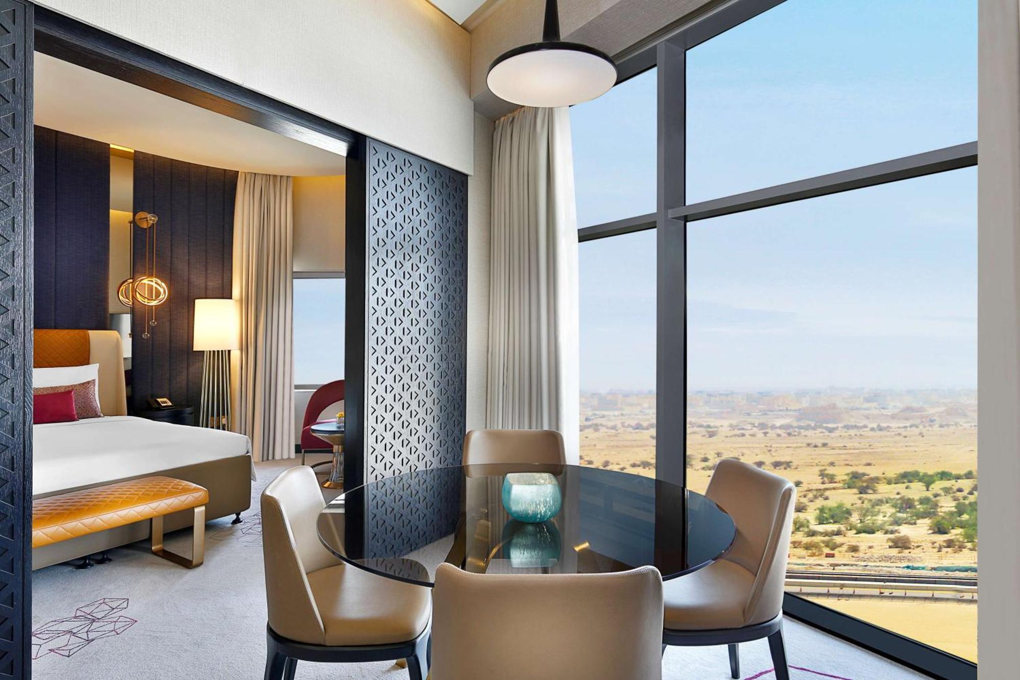 Alrayyan Hotel Doha, Curio Collection By Hilton Al Rayyan Экстерьер фото A suite at the Ritz-Carlton, Al Waha