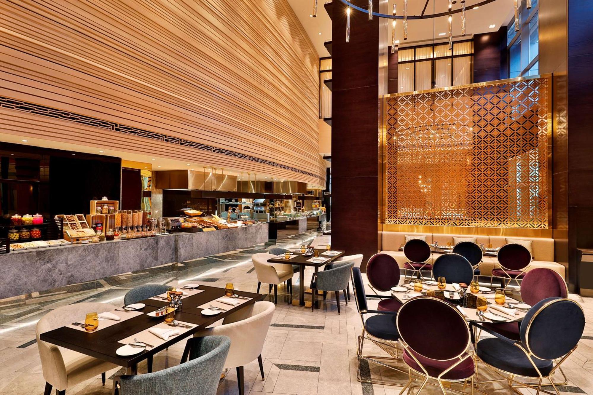 Alrayyan Hotel Doha, Curio Collection By Hilton Al Rayyan Экстерьер фото The restaurant
