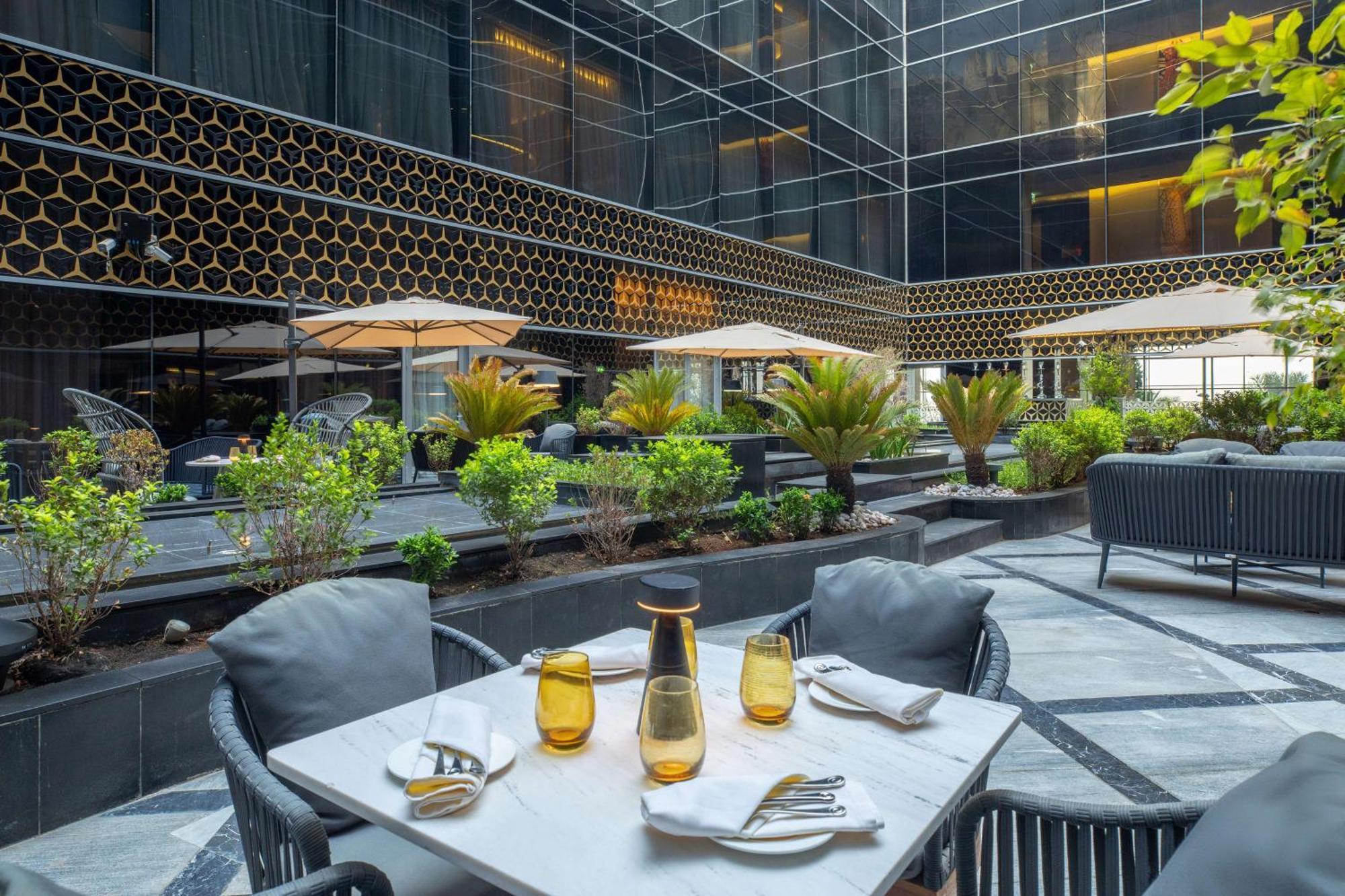 Alrayyan Hotel Doha, Curio Collection By Hilton Al Rayyan Экстерьер фото